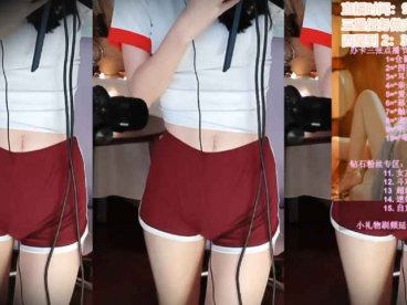 ASMR 口腔音，舔耳，吸吸管 | kiki瓜