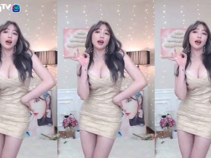 韩国超胸BJ女主播智媛 打糕舞，请把眼睛聚焦到指定部位！！