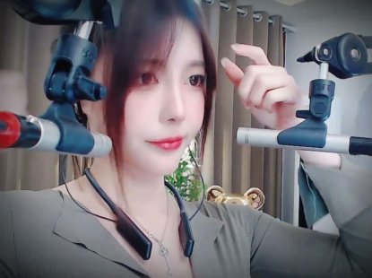 ASMR 吃糖 舌头 略略略 喵小八